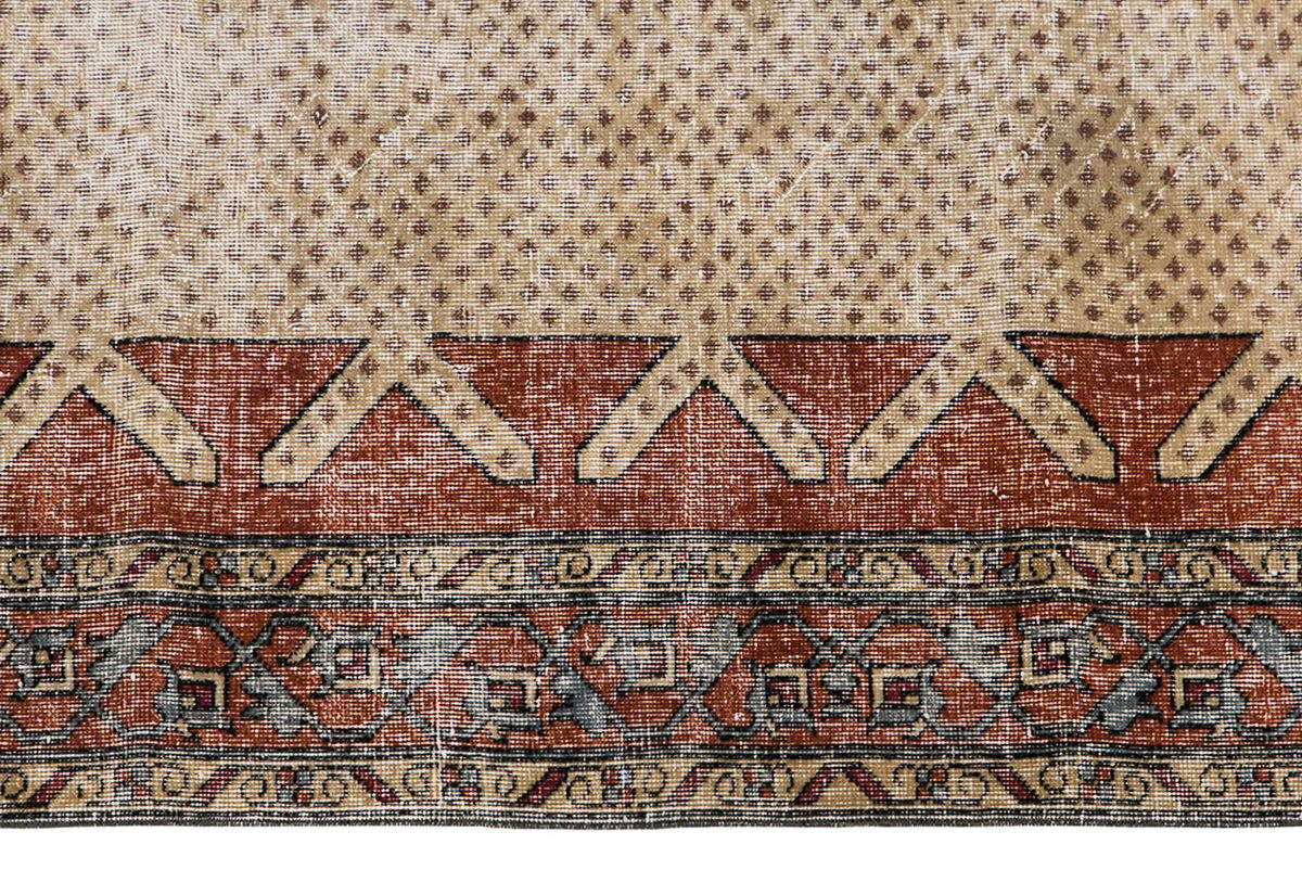 5'2" x 7'10" | 157 x 240 cm, Handwoven Turkish Rug, Bohemian & Traditional Design