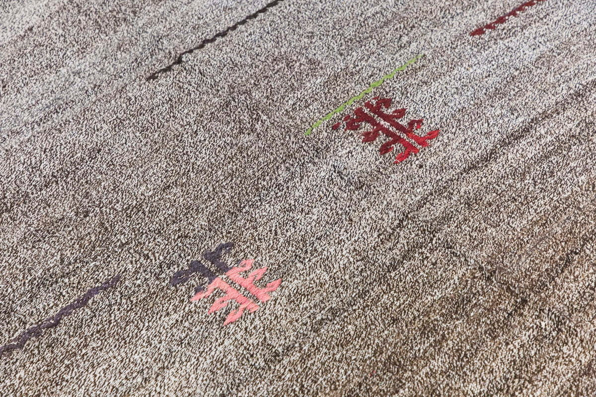 Neutral Kilim 5'7" x 9'8" feet 170 x 294 cm
