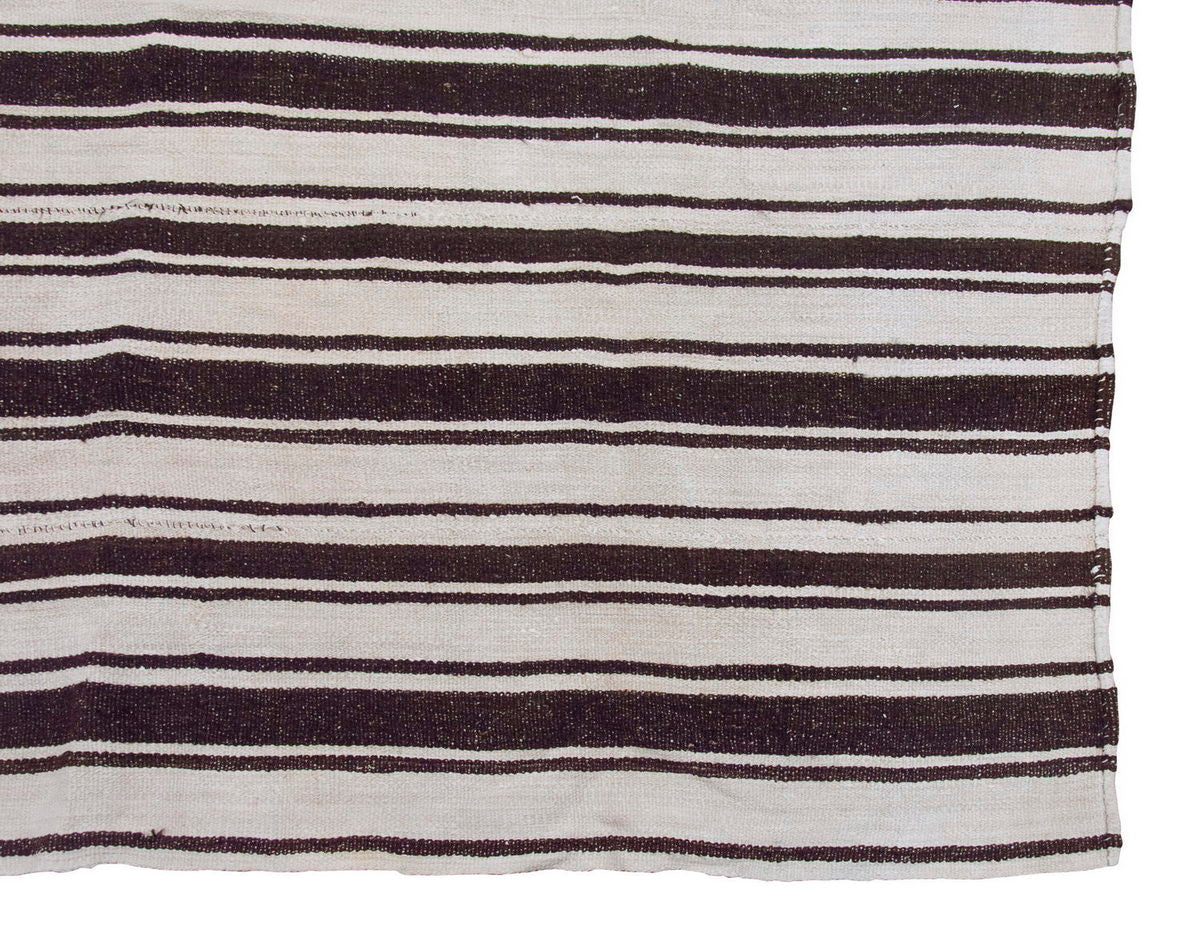 Neutral Kilim 6" x 7'5" feet 184 x 226 cm