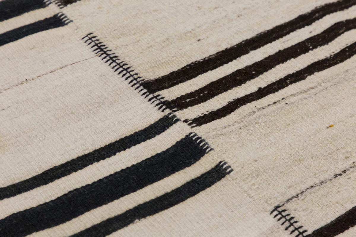 Neutral Kilim 6'7" x 8'2" feet 200 x 250 cm