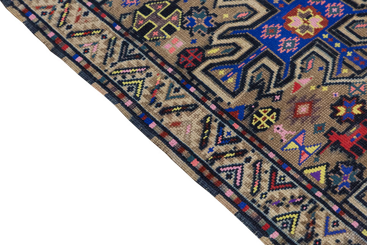 Runner Rug 2'11 x 10'5" feet 89 x 318 cm