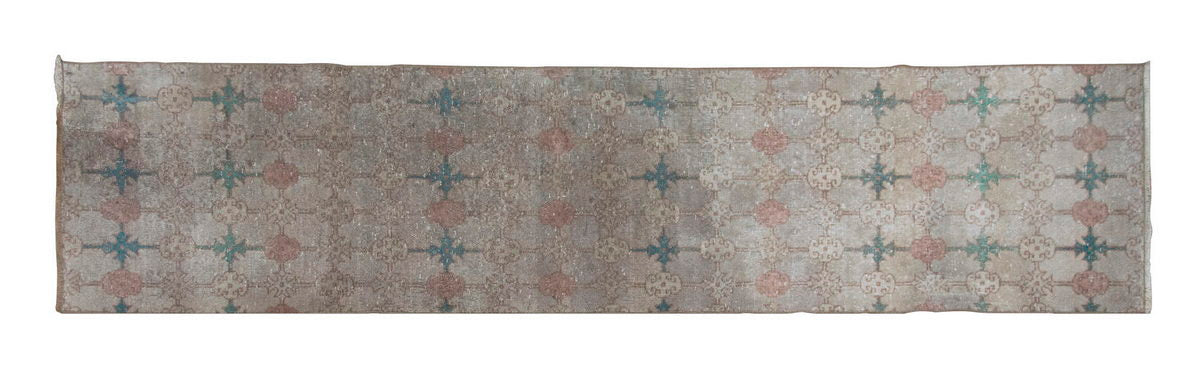 Runner Rug 2'2" x 8'8" feet 65 x 265 cm