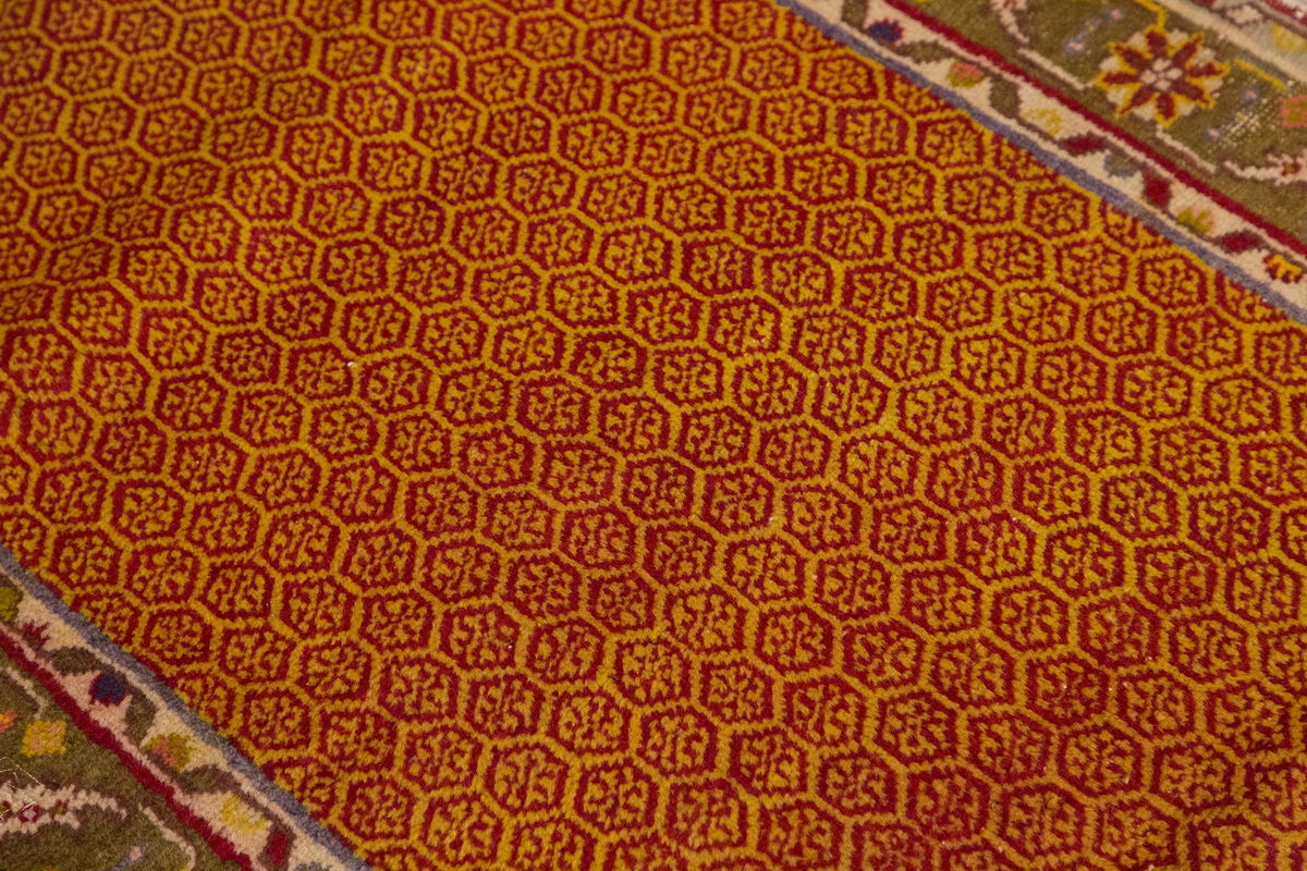 Runner Rug 2'9" x 11 feet 85 x 335 cm
