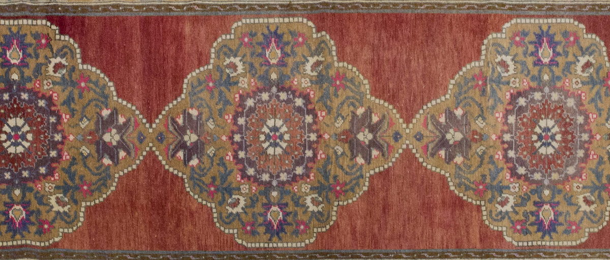 Runner Rug 3'11" x 11'10" feet 120 x 360 cm