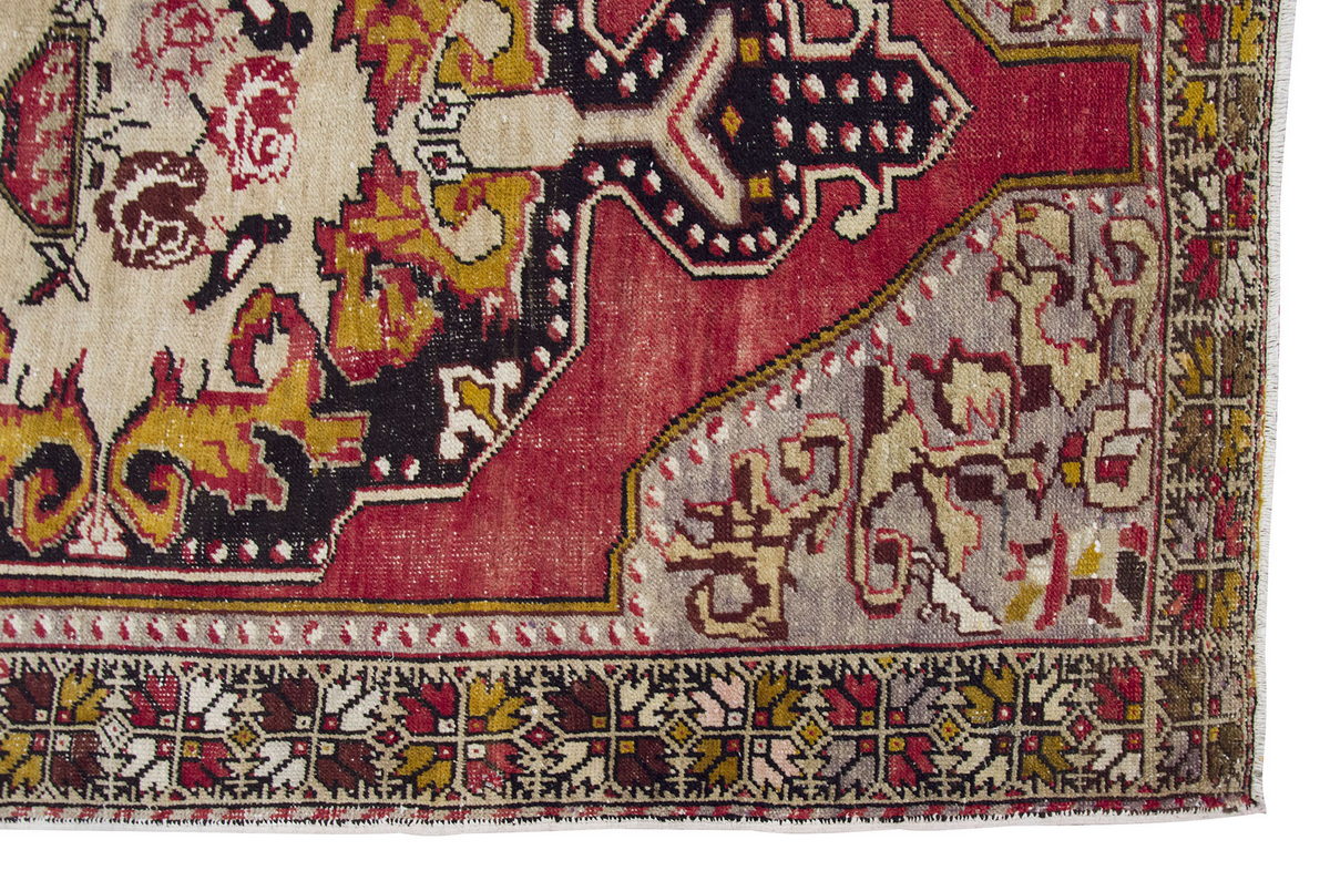 Turkish Rug 4'8" x 7'3" feet 142 x 222 cm