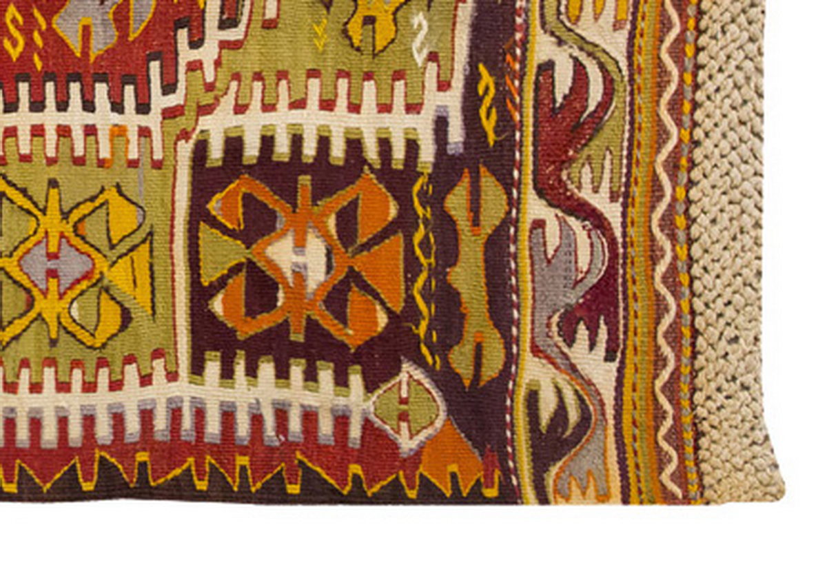 Turkish Vintage Konya Akvıran Kilim 3'4 x 4'8 ft & 102 x 142 cm