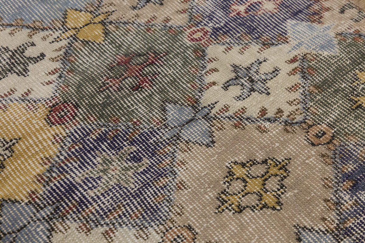 Vintage Rug, Small Oushak Rug 2'2" x 4'6" feet 66 x 136 cm