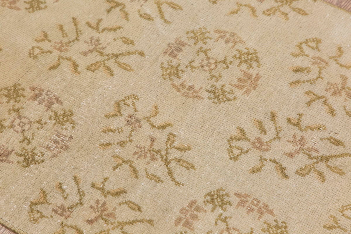 Vintage Rug, Small Oushak Rug 2'2" x 4'8" feet 65 x 143 cm