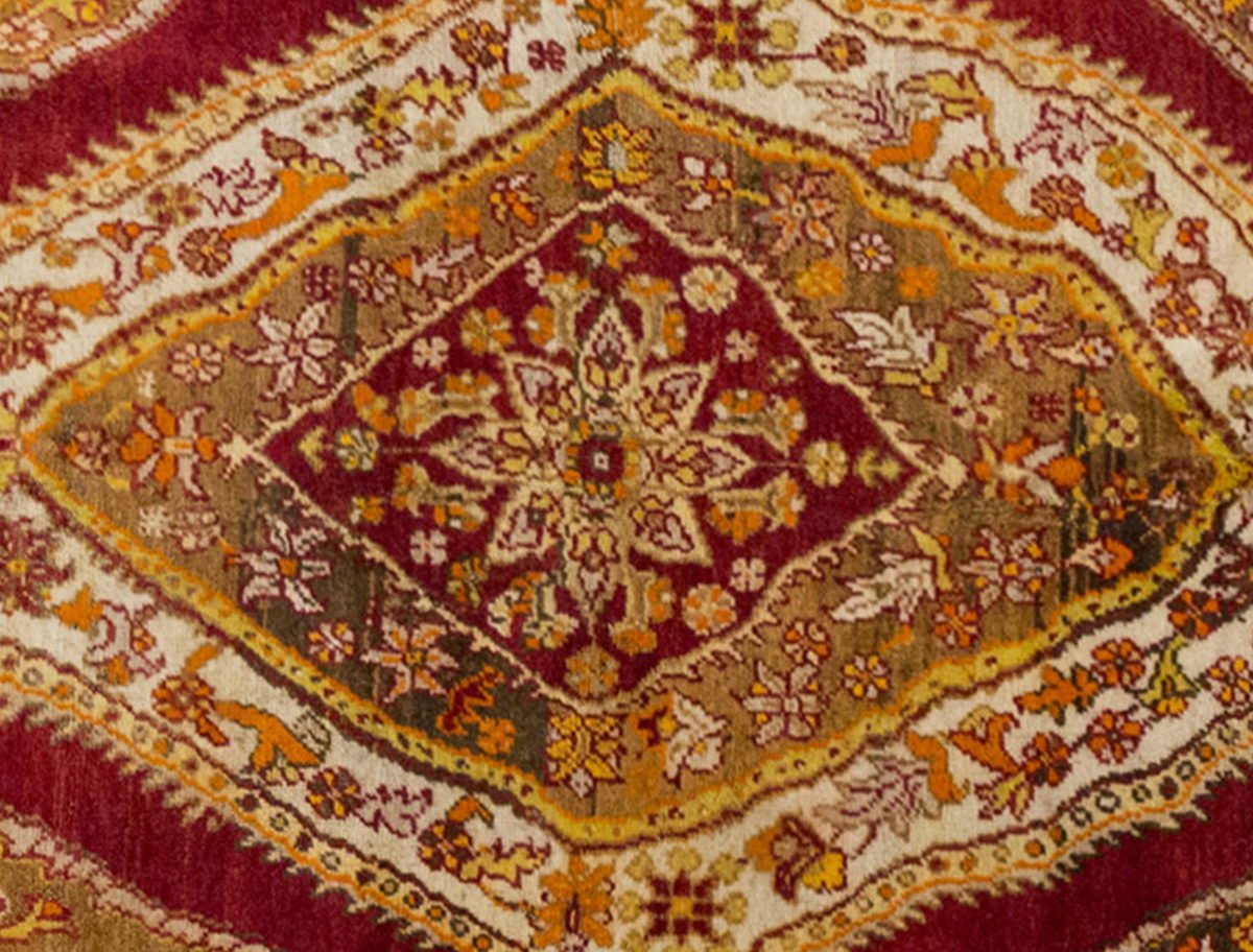 Vintage Rug 3'7" x 5'5" feet 110 x 165 cm