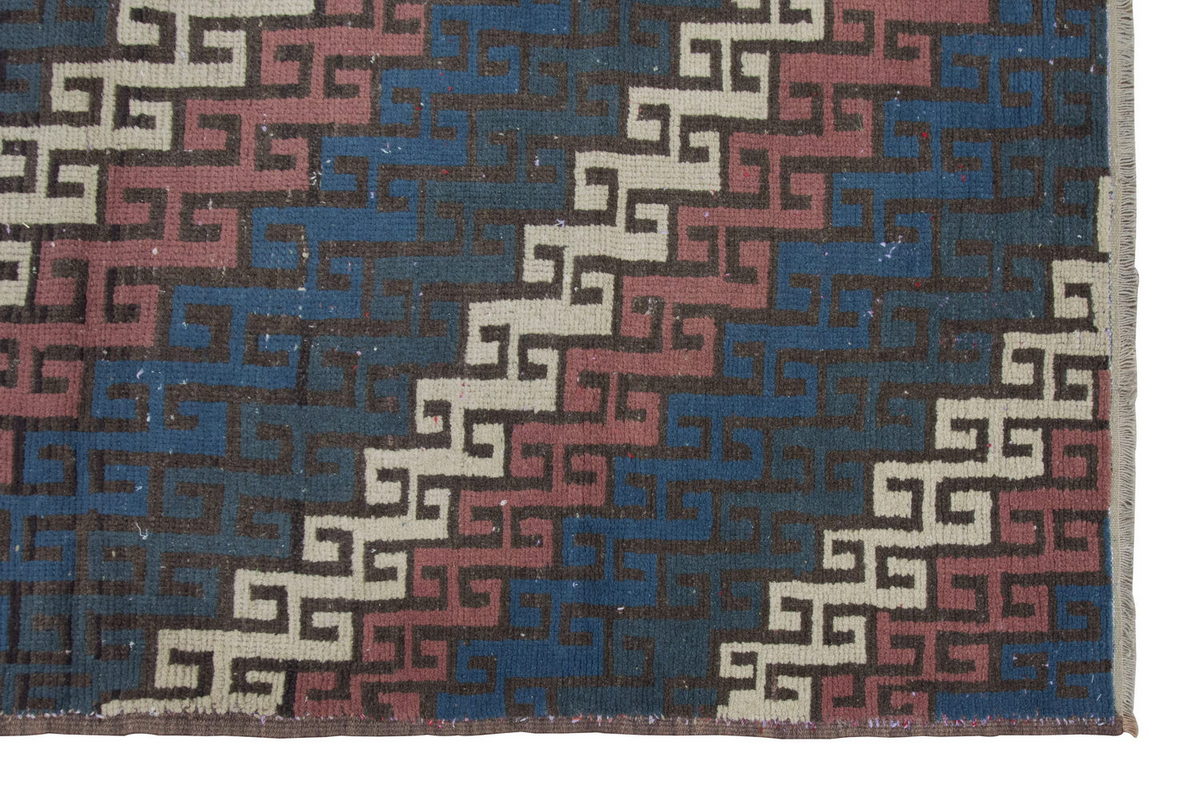 Vintage Rug 4'3" x 8'2" feet 130 x 250 cm