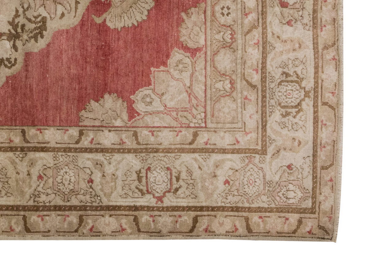 Vintage Rug 4'9" x 6'9" feet 145 x 206 cm