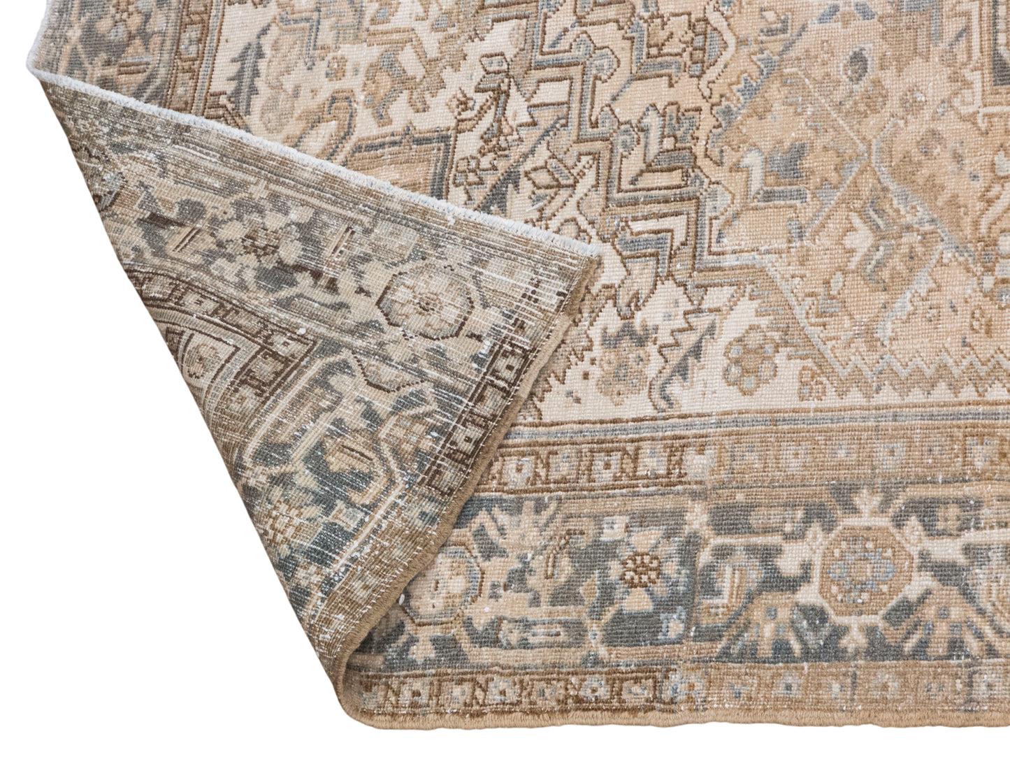 Area Rug 253x292 cm (8.3x9.6 ft)