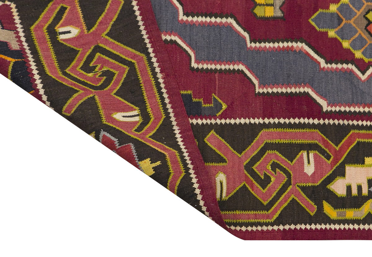 Caucasian Dağıstan Kilim, 155 x 272 cm / 5'1 x 9 feet