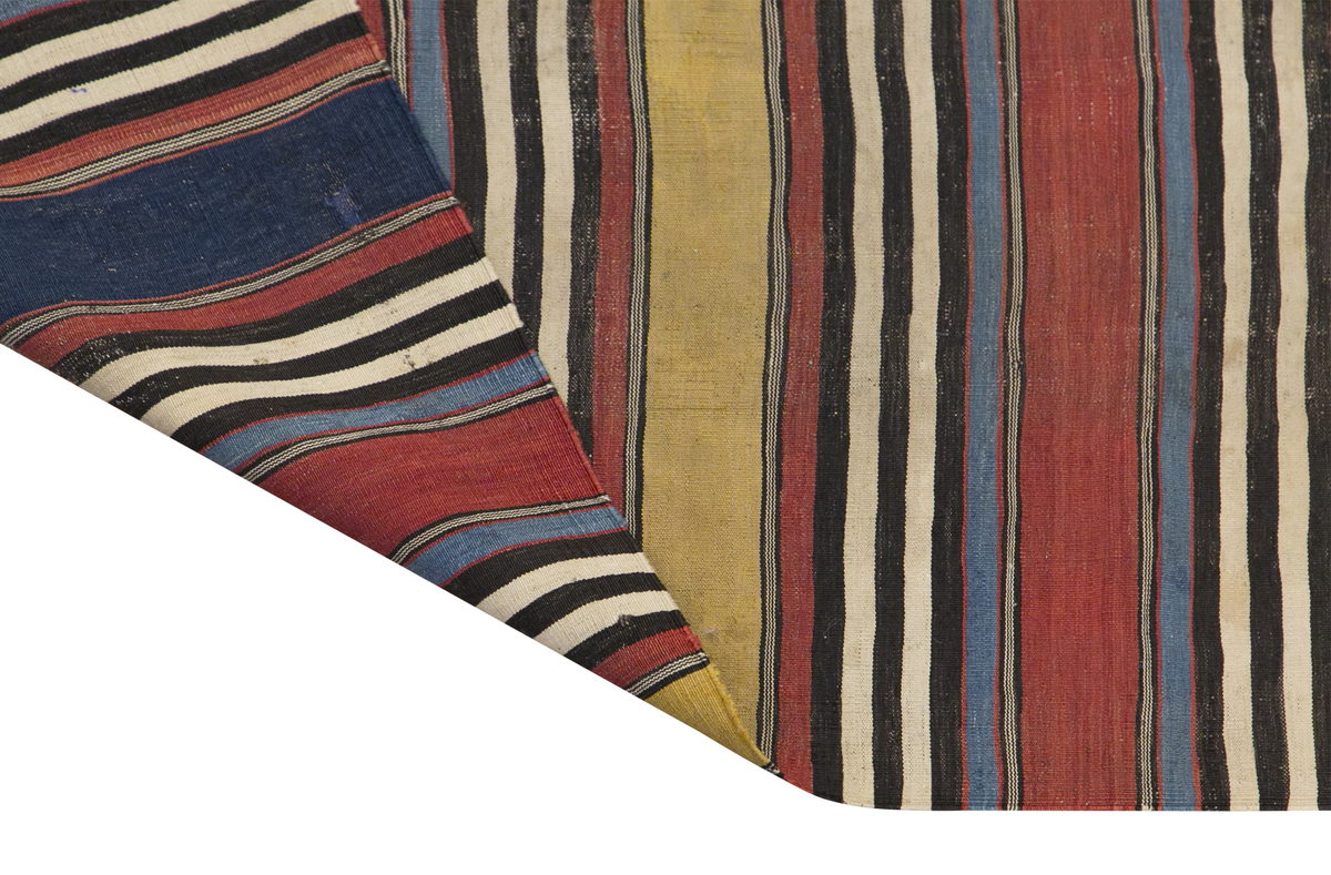 Caucasian Stipe Kilim, 133 x 190 cm / 4'4 x 6'3 feet