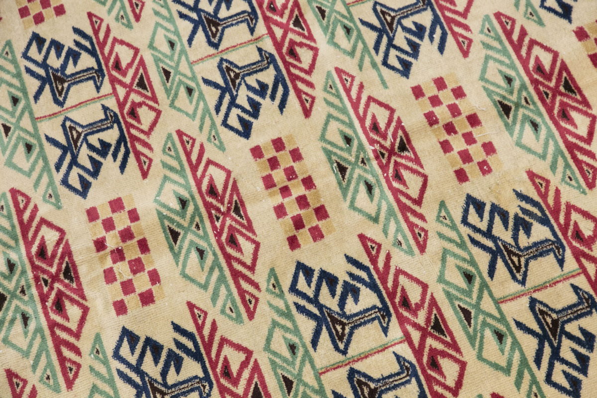 Turkish Rug", Vintage Rug, 5'2 x 8'3 feet / 157 x 252 cm