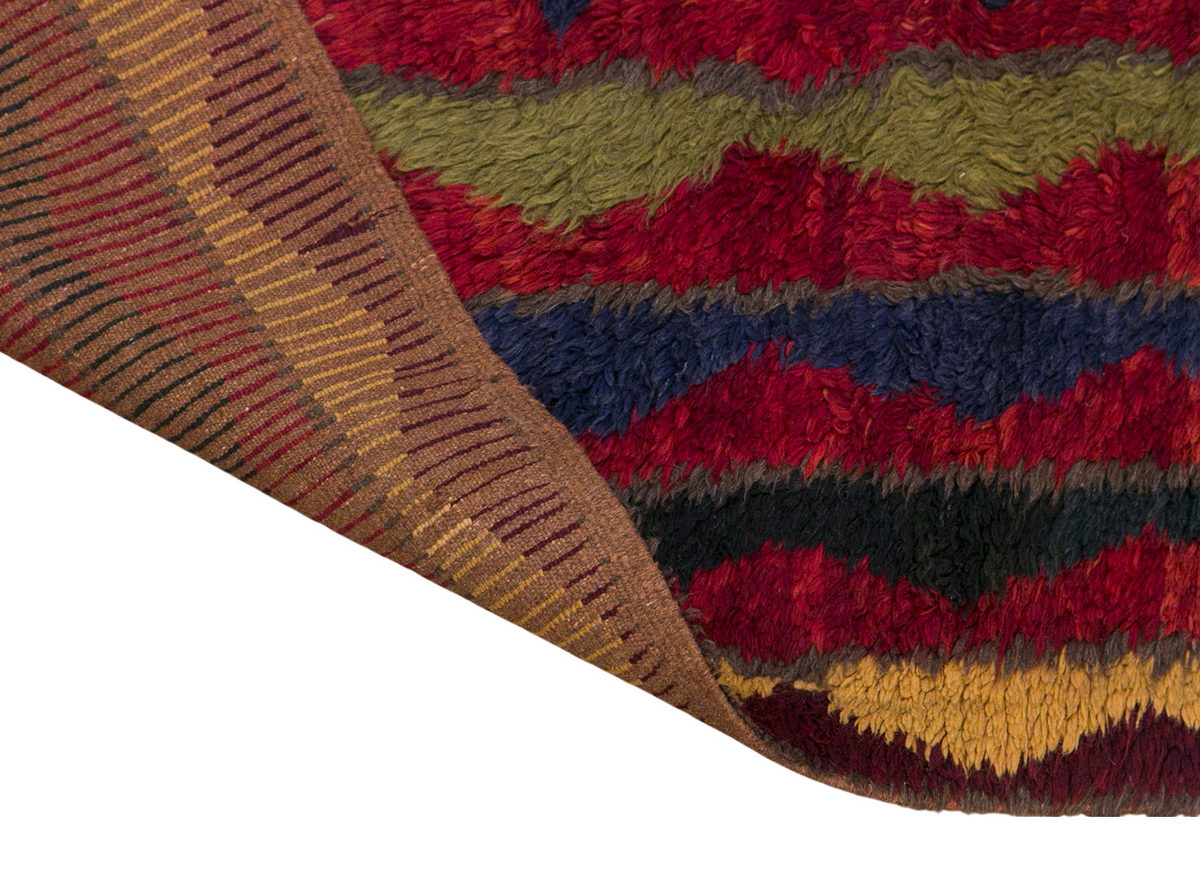 Turkish Tulu Rug – 4'5" x 7'3" (135 x 220 cm), Vintage Karapınar Tulu