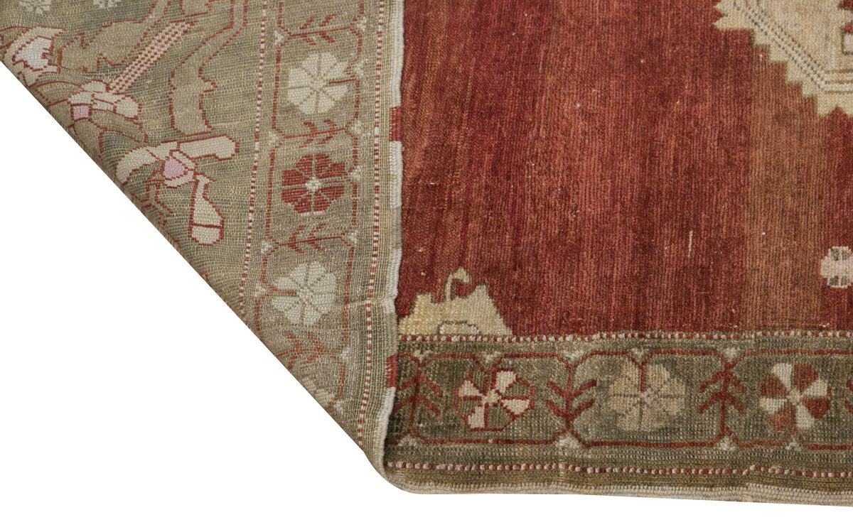 Vintage Kars Rug, 6 x 10'3 ft / 184 x 312 cm