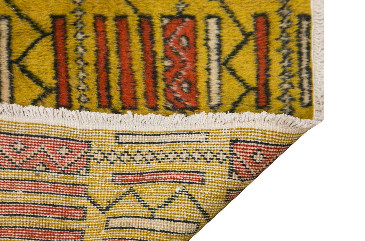 Vintage Rug 5'2" x 9" feet 157 x 272 cm