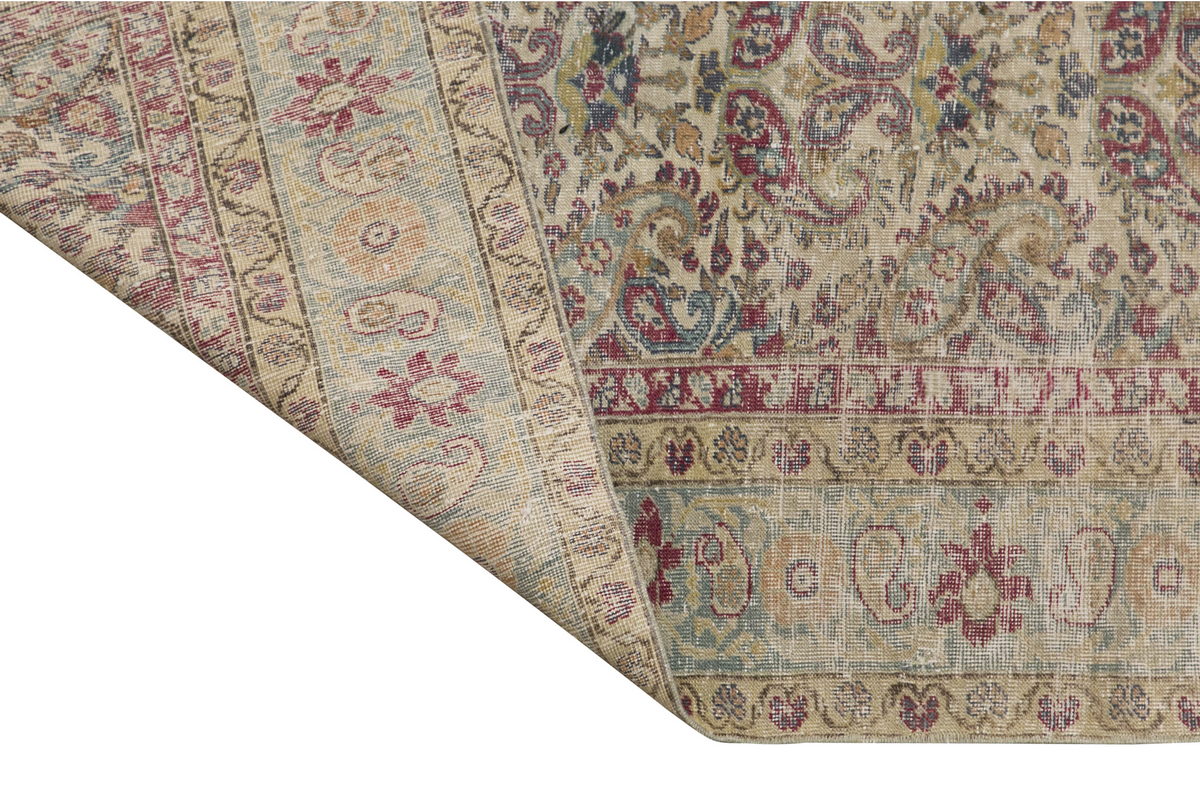 Vintage Rug 6" x 9" feet 185 x 272 cm