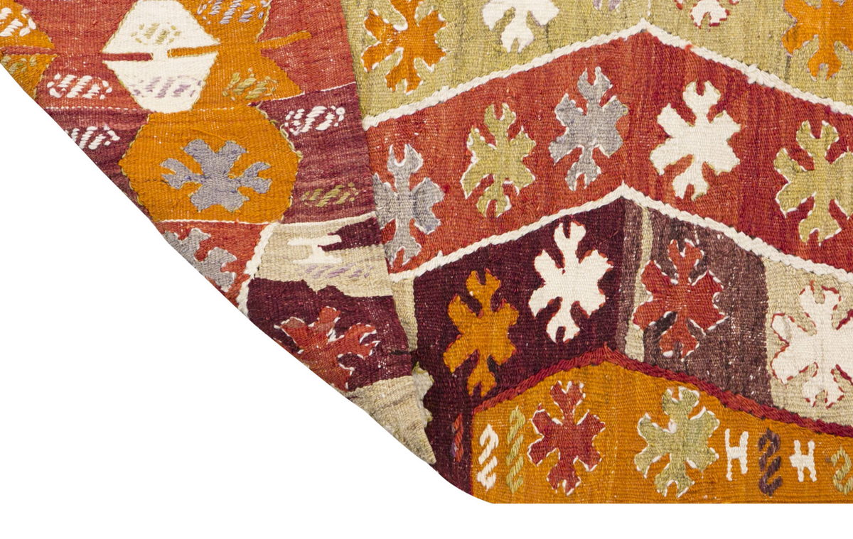 Vintage Turkish Rug, 158 x 225 cm, 5.2 x 7.4 ft