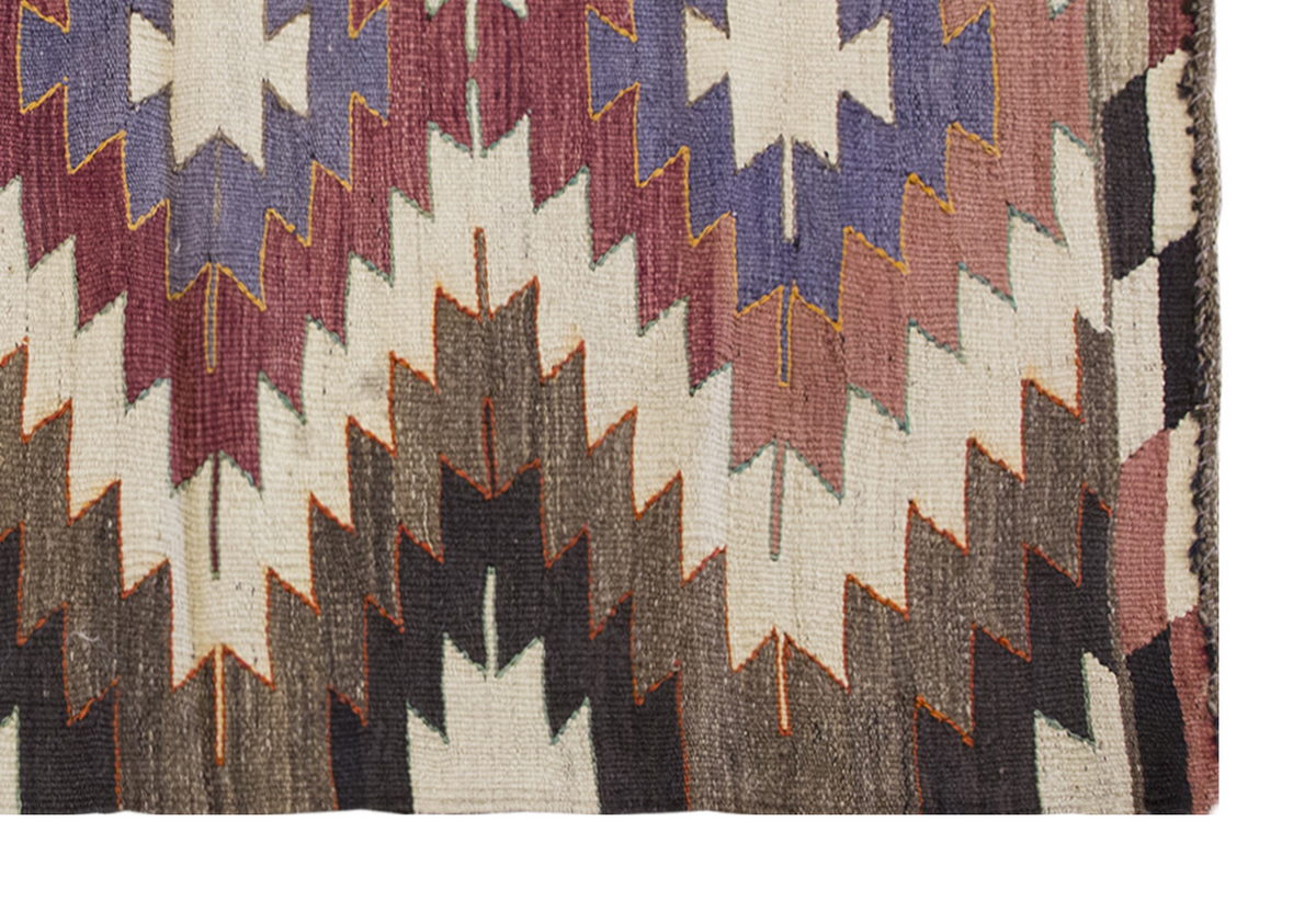 Vintage Turkish Rug, 2.9 x 4.6 ft Rug, 84 x 139 cm