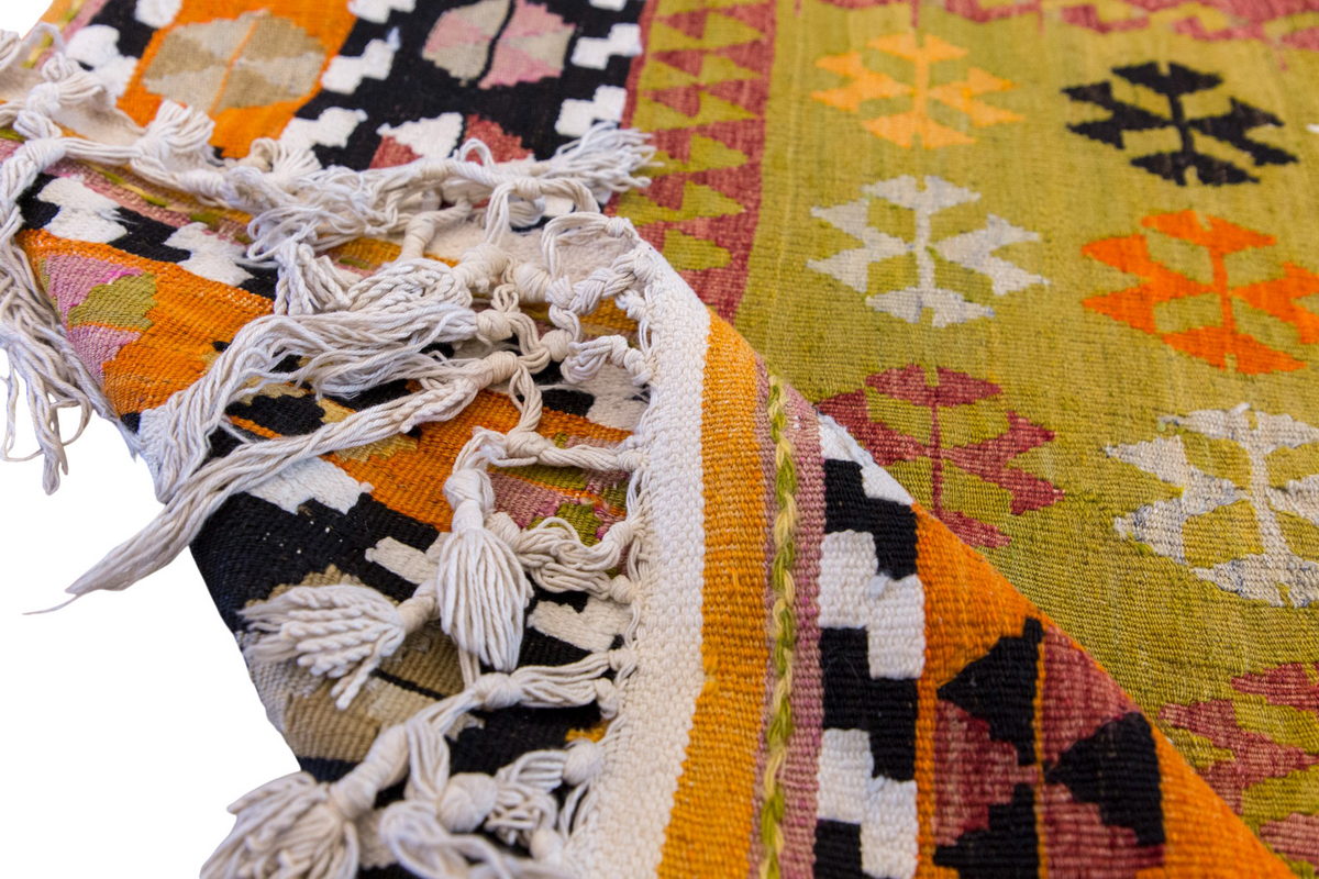 Vintage Turkish Rug, 3.11 x 5.1 ft Rug, 120 x 157 cm