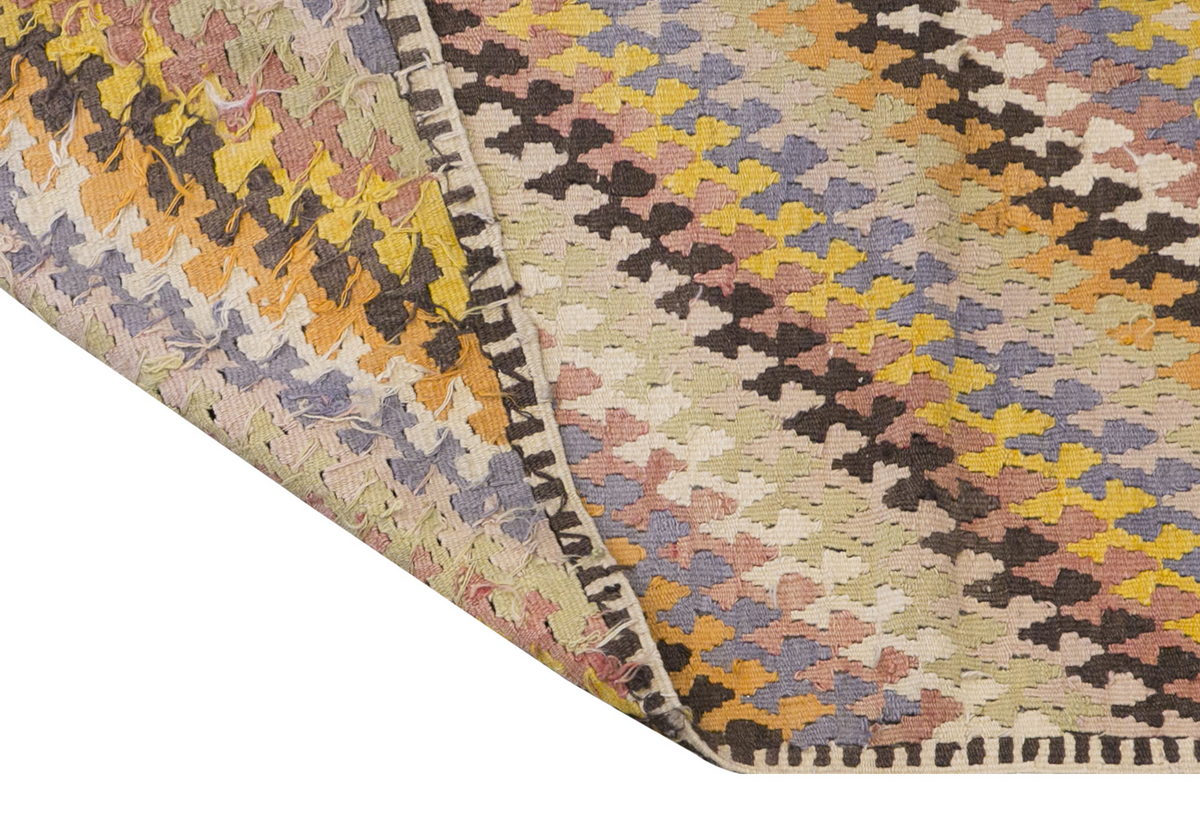 Vintage Turkish Rug, 3.6 x 5.6 ft, 108 x 168 cm