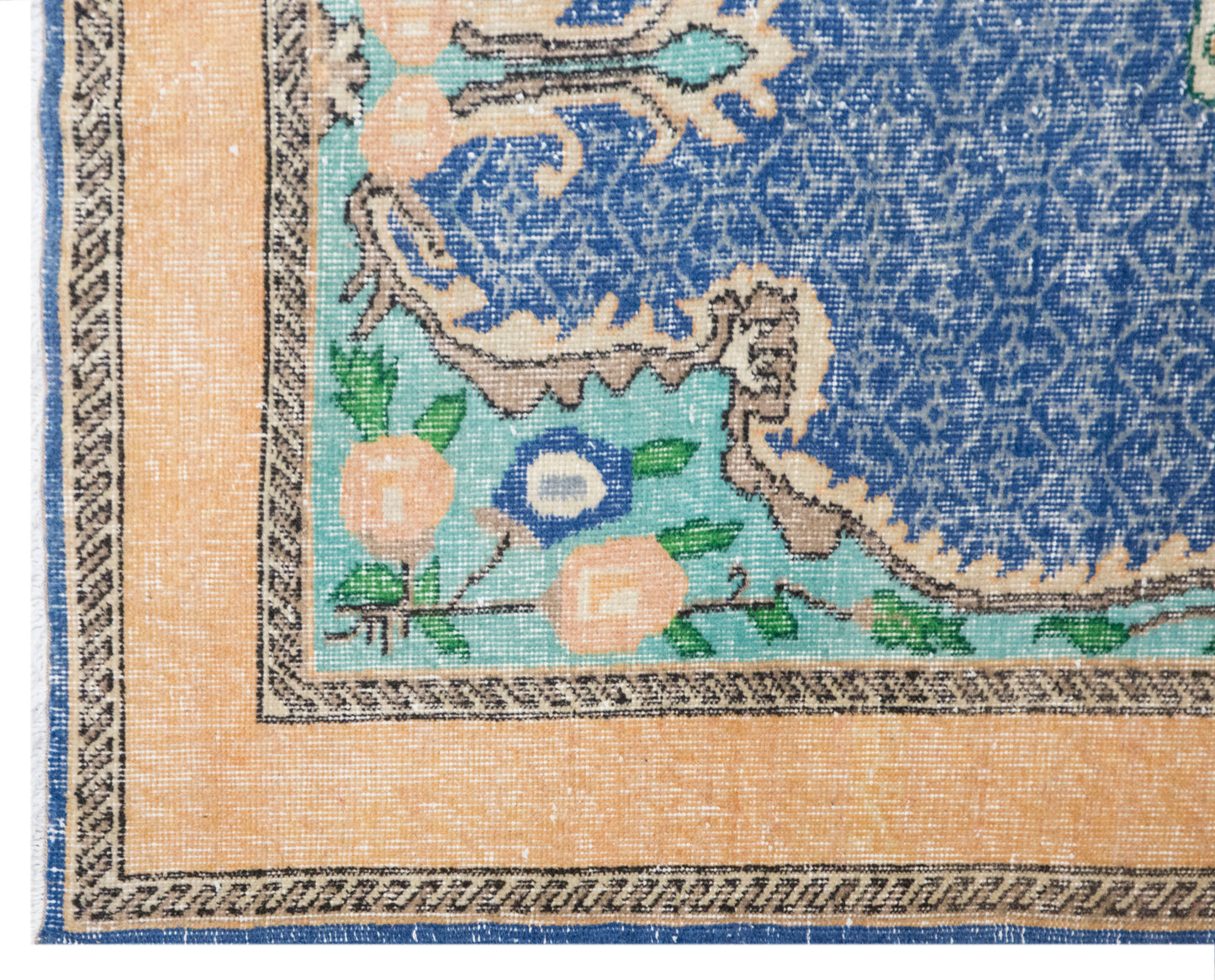 120x218 cm (3.9x7.2 ft) Vintage Oushak Rug