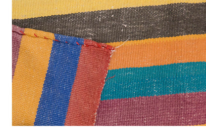 1960s Handmade Minimalist Turkish Kilim Rug – 200 x 255 cm / 6.6 x 8.4 ft