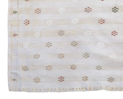 1960s Vintage Turkish Kilim Rug – 178 x 218 cm | 5'10" x 7'2"
