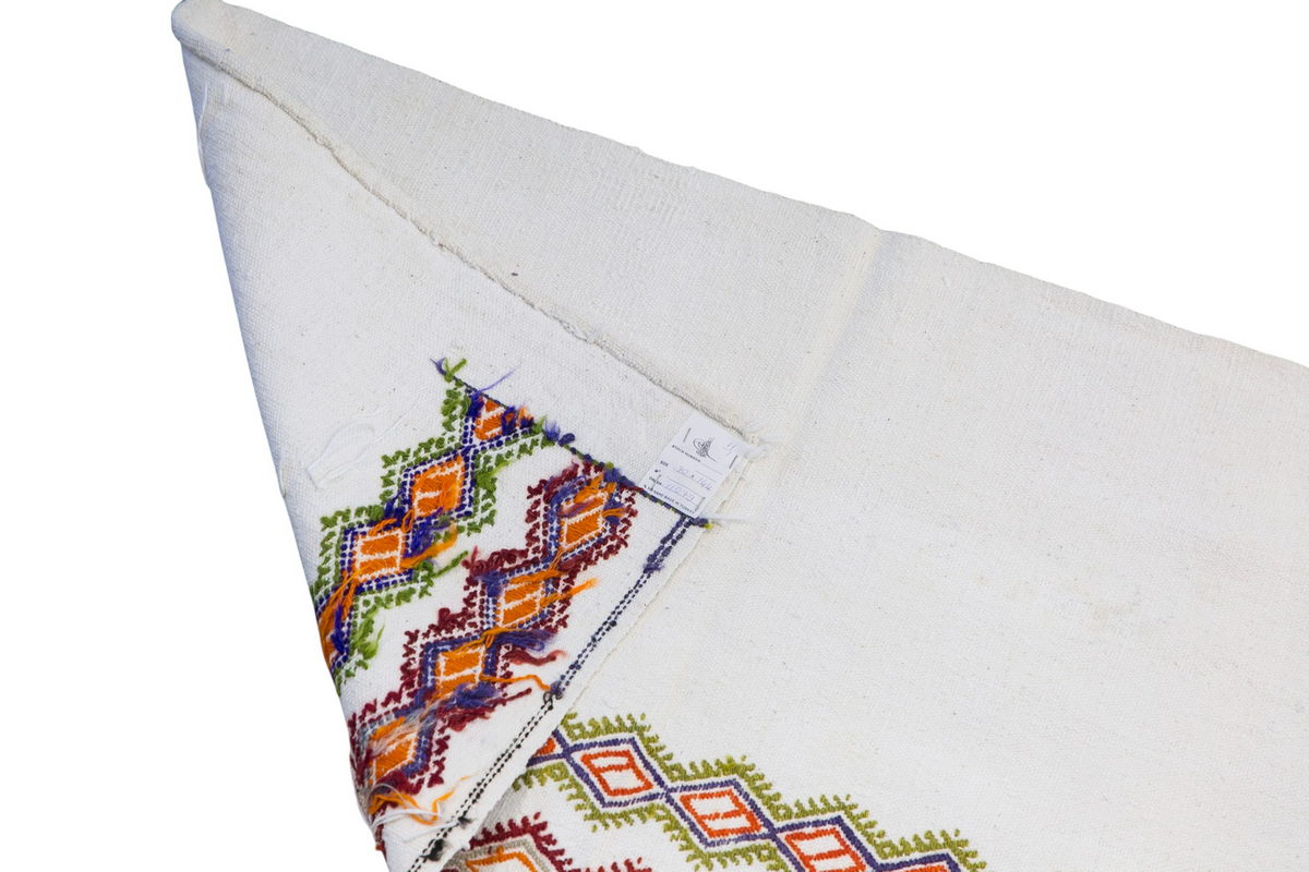 1960s Vintage Turkish Kilim Runner – 70 x 144 cm | 2'3" x 4'9"