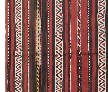Vintage Caucasian Kilim, 172 x 245 cm / 5.6 x 8 feet