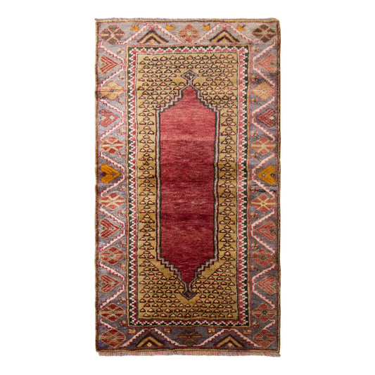 Prayer Rug 2.7 x 4.7 feet 81 x 143 cm
