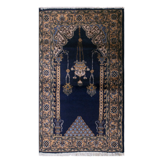 Prayer Rug 2.7 x 4.8 feet 82 x 145 cm