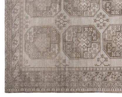 Vintage Large Rug, 205 x 330 cm / 6.7 x 11 feet