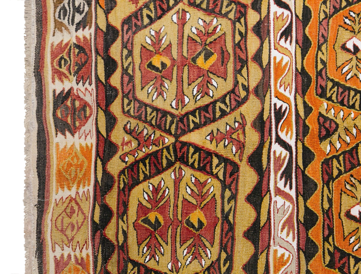 Vintage Konya Kilim, 120 x 175 cm / 3.9 x 5.7 feet