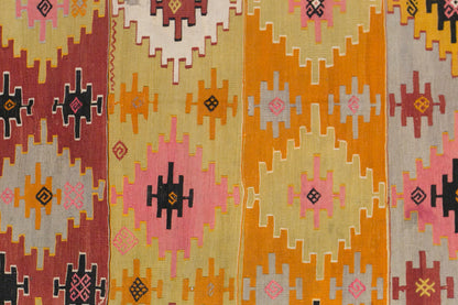 Vintage Konya Kilim, 223 x 350 cm / 7.3 x 11 feet