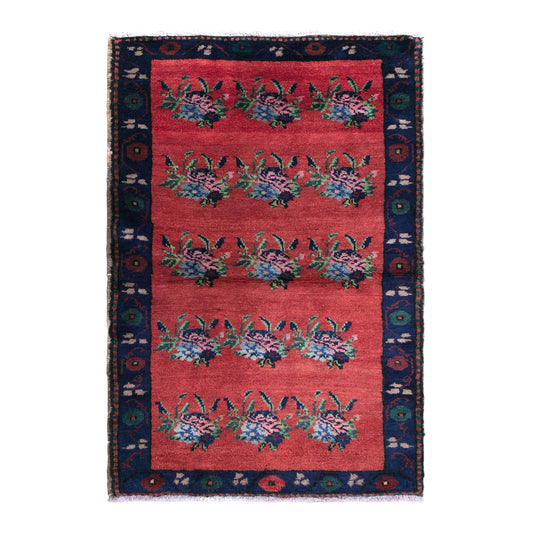 Prayer Rug 2.8 x 4.3 feet 86 x 130 cm