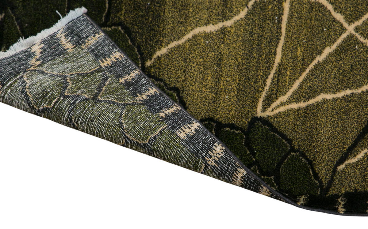 2'0" x 9'6" | 61 x 289 cm, Vintage Turkish Wool Rug