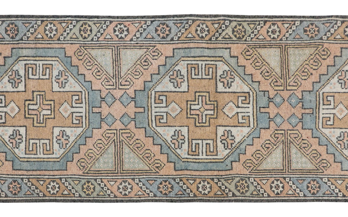 2'4" x 8'8" | 71 x 264 cm, Vintage Hallway Rug