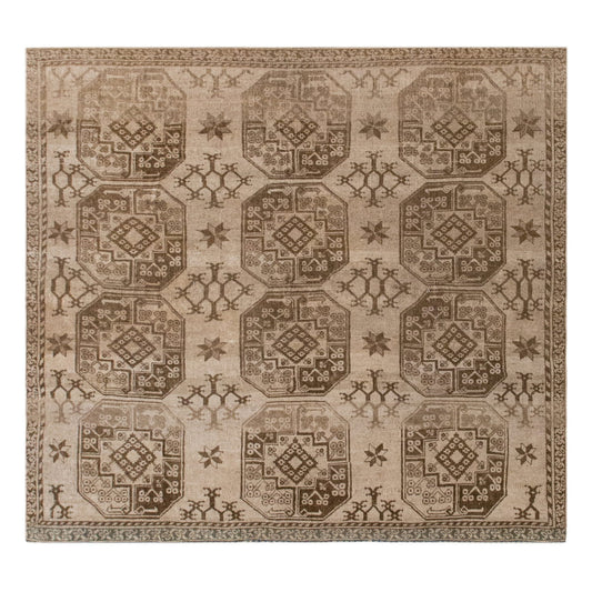 Large Vintage Oushak Rug – 226x242 cm / 7'5" x 7'11" feet