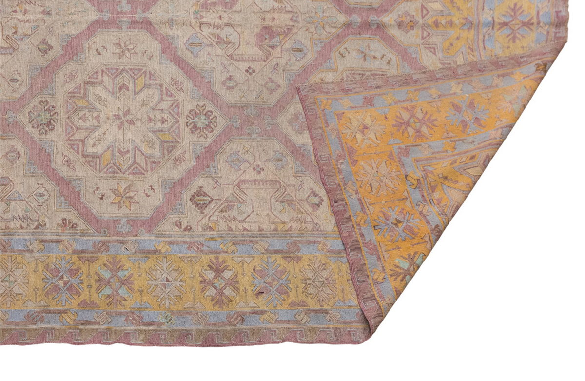 Vintage Caucasian Soumak Rug - 230x395 cm  / 7'6" x 12'11" feet