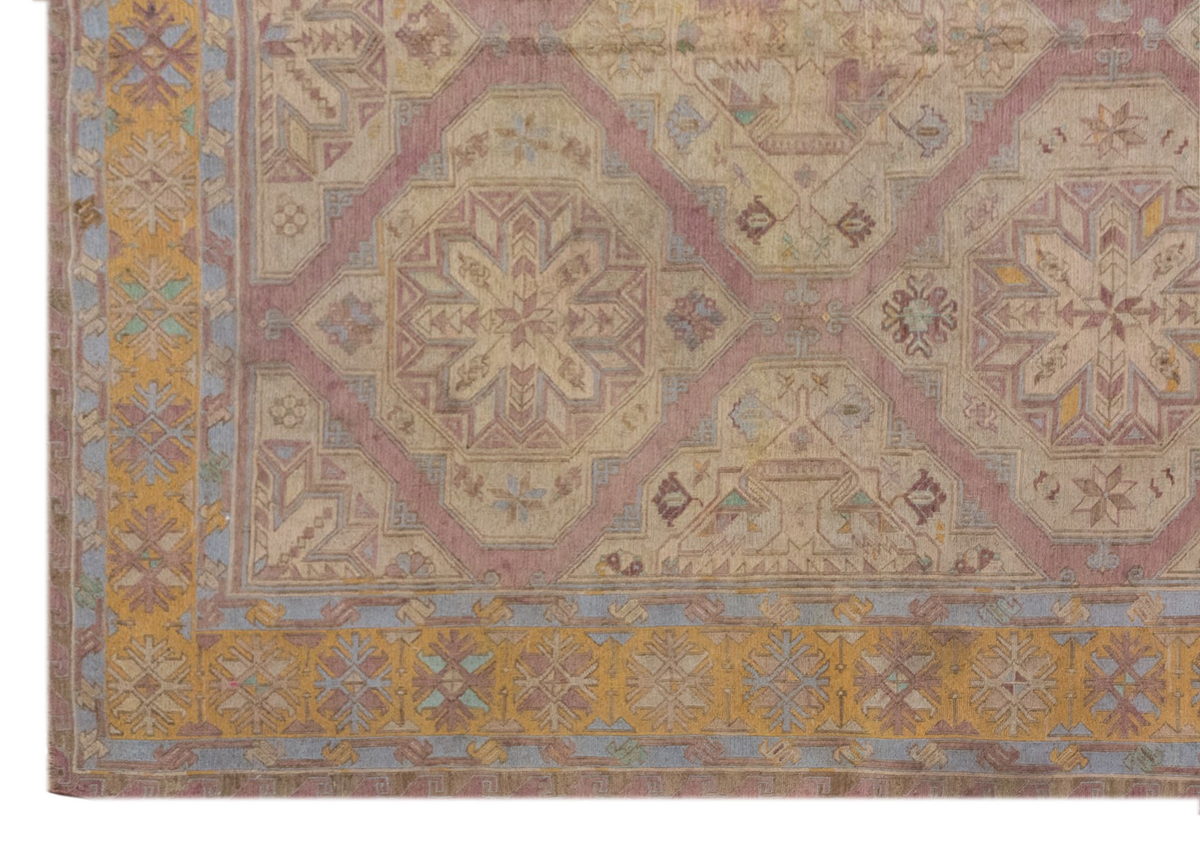 Vintage Caucasian Soumak Rug - 230x395 cm  / 7'6" x 12'11" feet