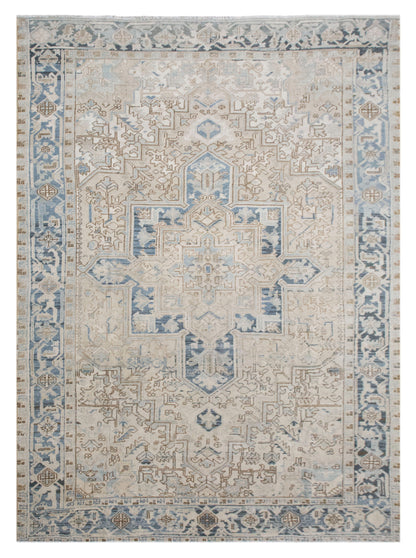 235x315 cm (7.7x10.3 ft) Oversized Heriz Rug