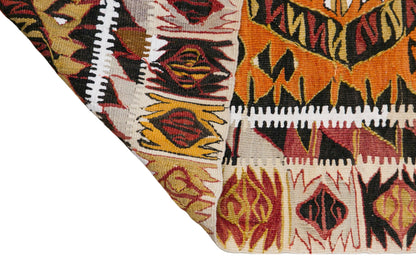Vintage Konya Kilim, 120 x 175 cm / 3.9 x 5.7 feet