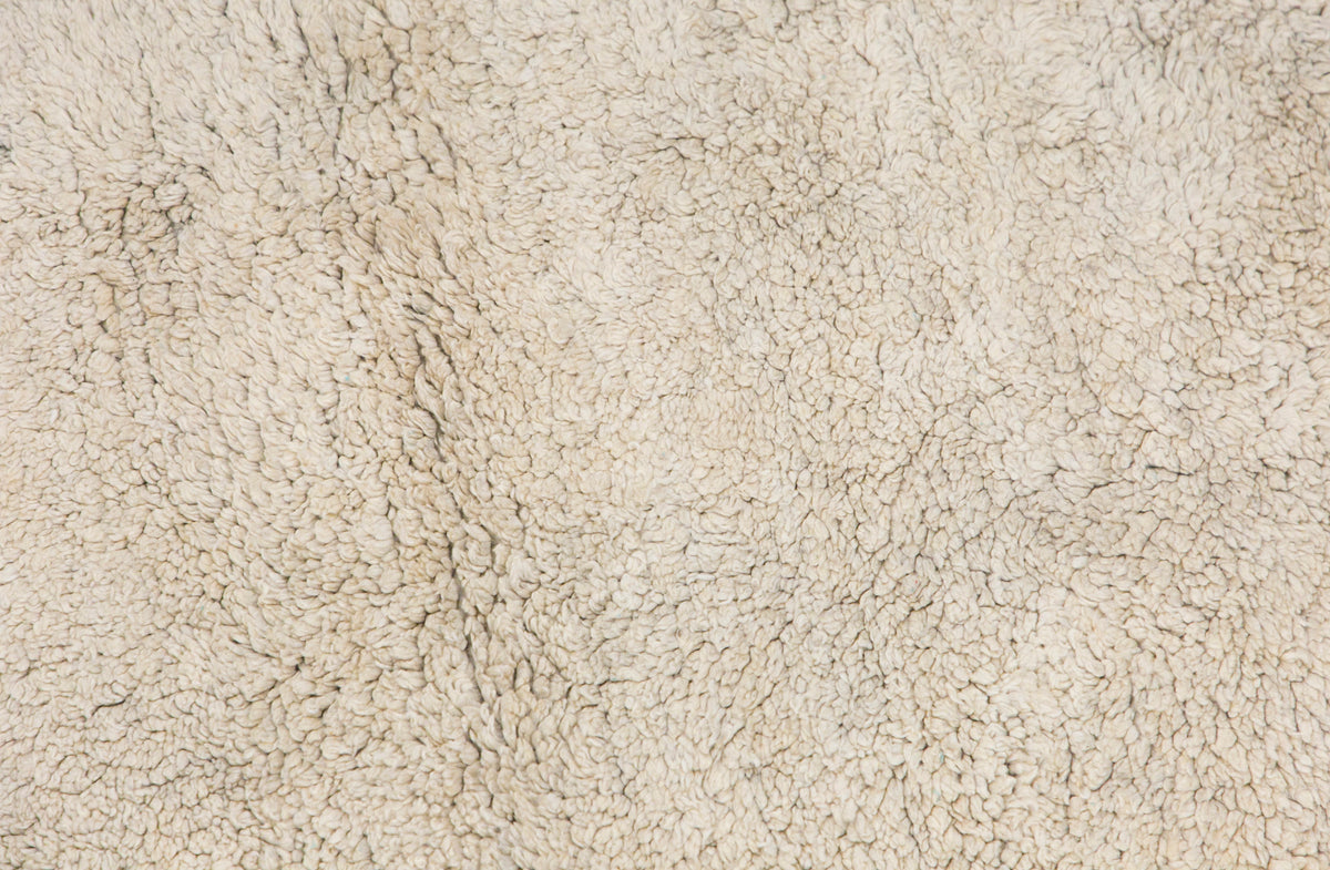 Vintage Karapınar Tulu, 140 x 220 cm / 4.6 x 7.2 feet
