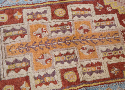 Prayer Rug 2.8 x 3.8 feet 85 x 115 cm