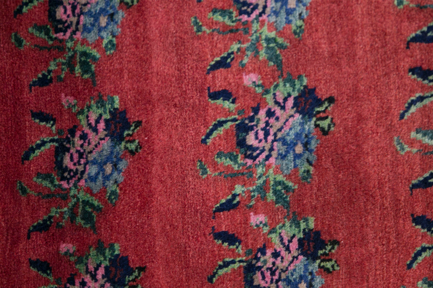 Prayer Rug 2.8 x 4.3 feet 86 x 130 cm