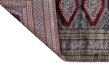 Vintage Konya Rug, 125 x 165 cm / 4.1 x 5.4 feet