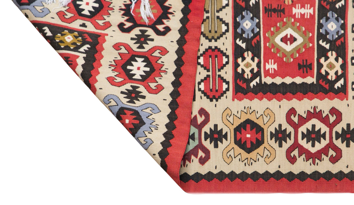 Antique Large Kilim, 170 x 260 cm / 5.6 x 8.5 feet